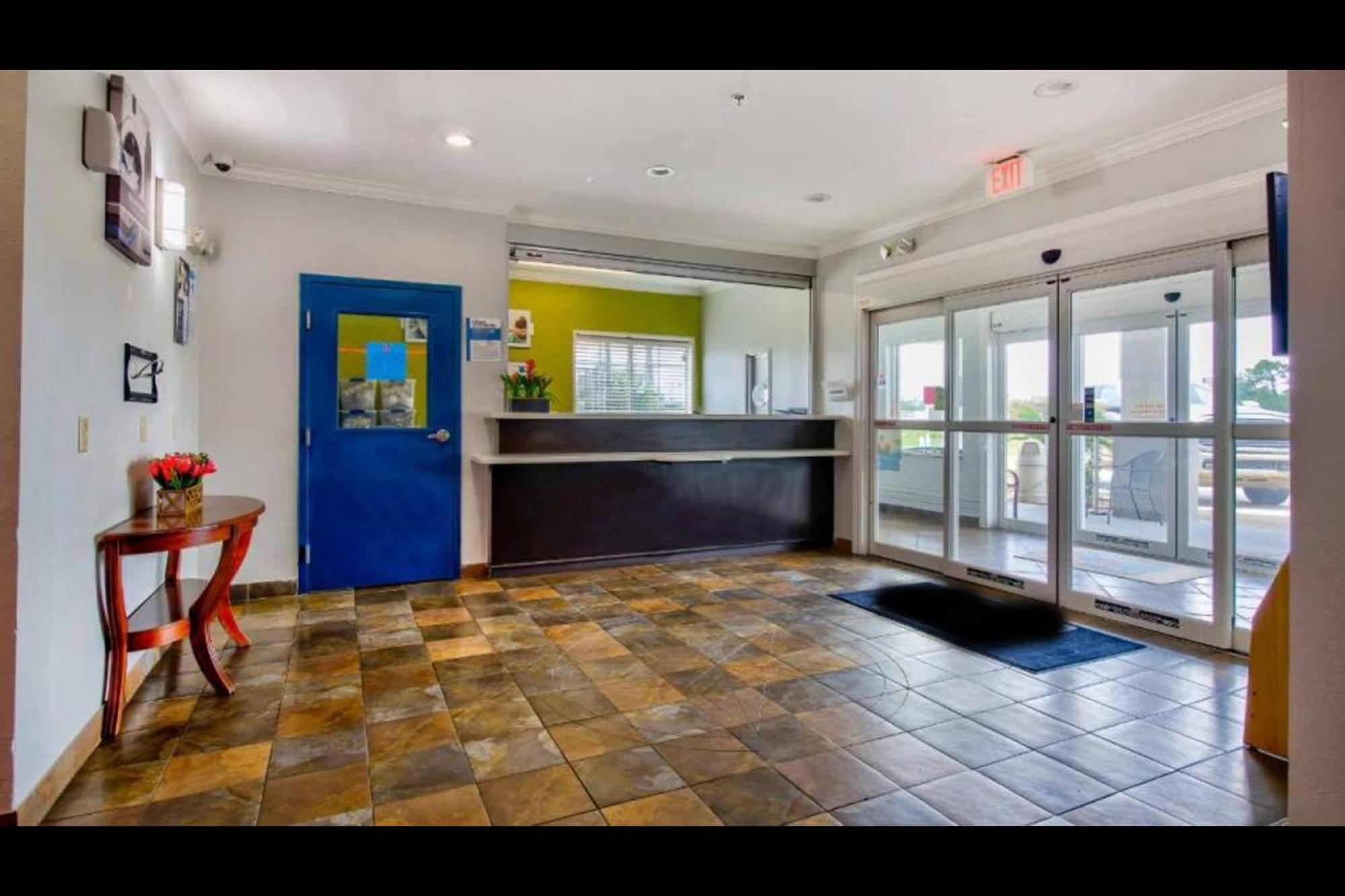 Oyo Townhouse Sulphur,La Extended Stay Exterior foto